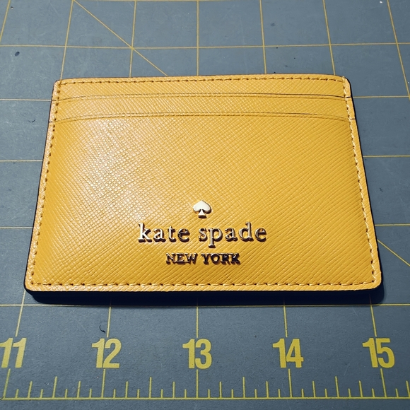 Authentic Kate Spade Wallet - Picture 1 of 4